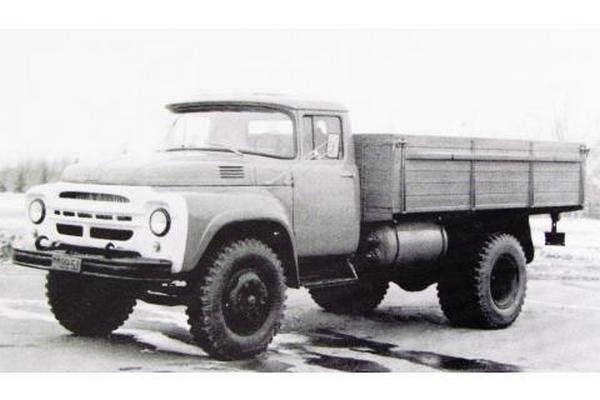 ЗИЛ-138А – бортовой (и шасси для спецавтомобилей) газобаллонный 
